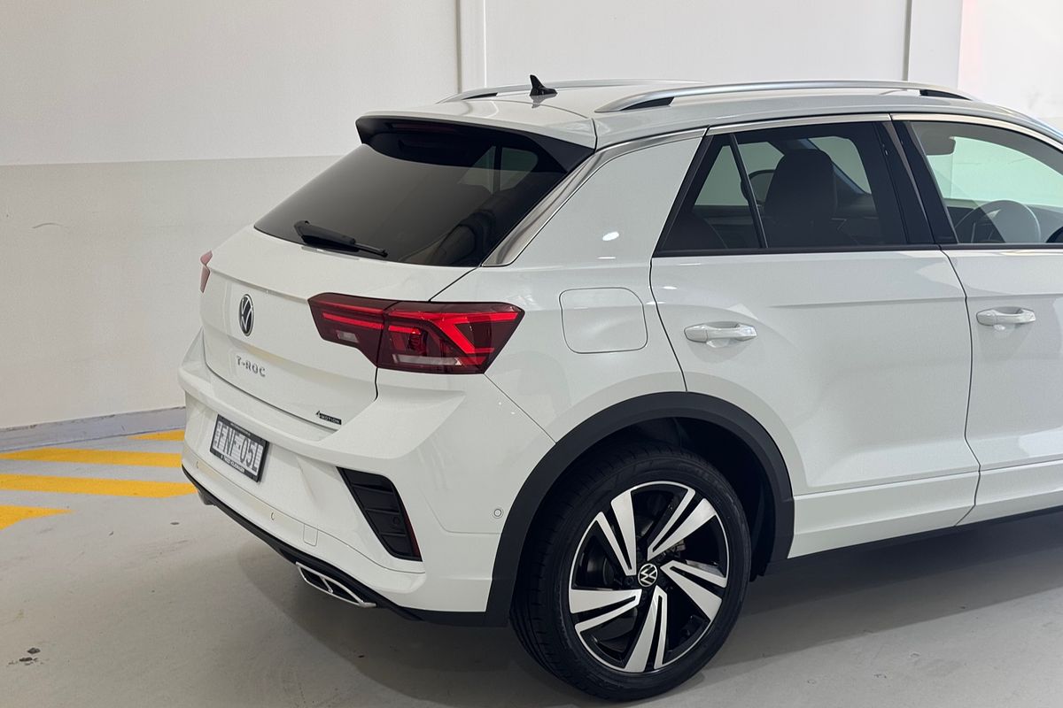 2024 Volkswagen T-Roc 140TSI R-Line D11