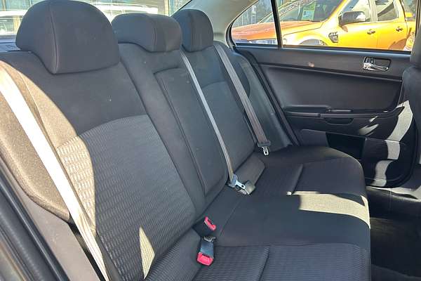 2013 Mitsubishi Lancer ES CJ