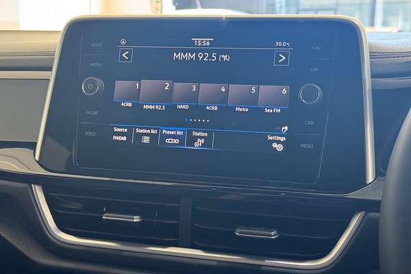 2024 Volkswagen T-Roc 140TSI R-Line D11