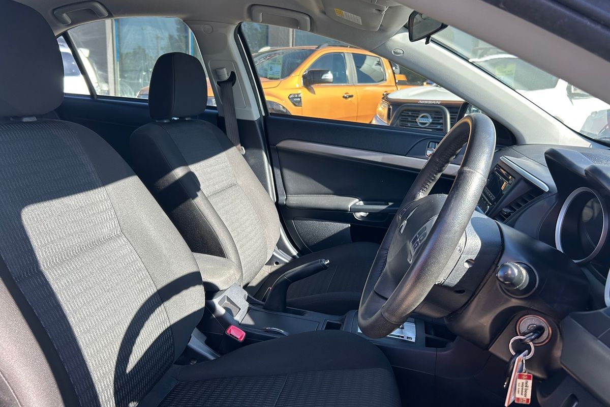 2013 Mitsubishi Lancer ES CJ