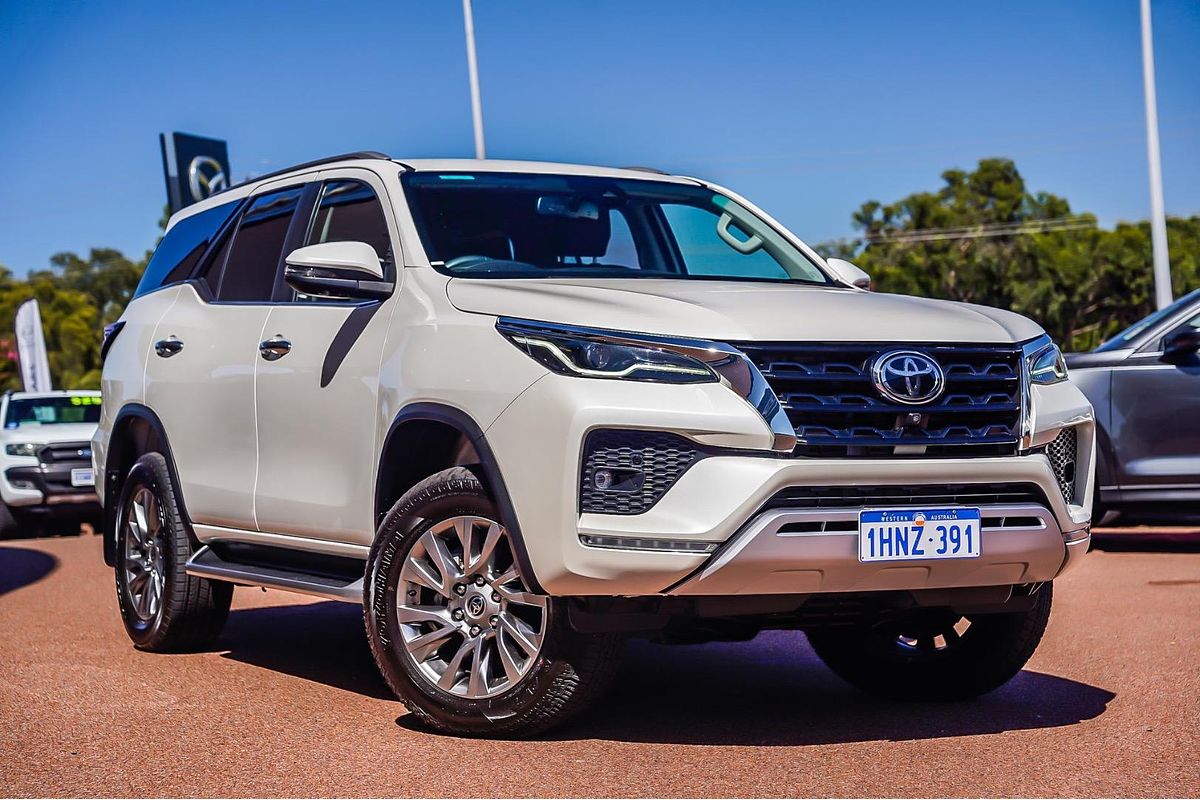 2022 Toyota Fortuner Crusade GUN156R