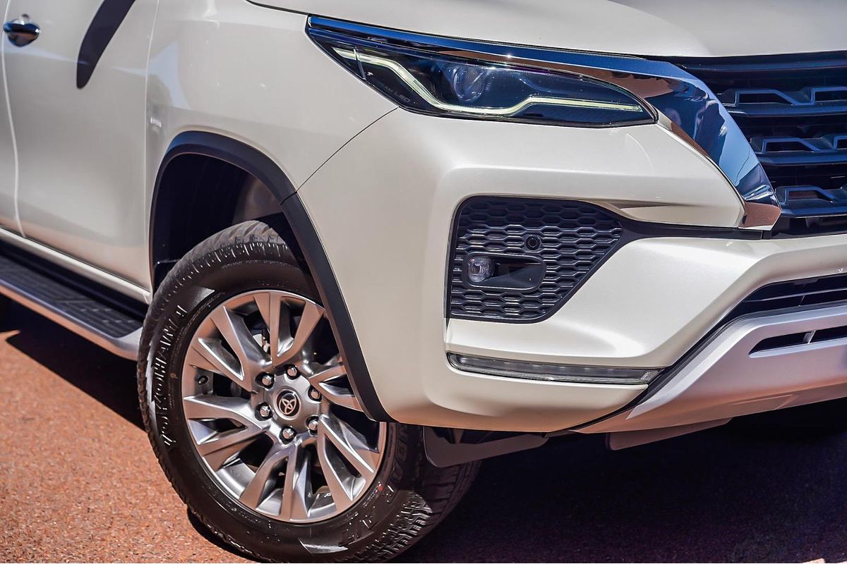 2022 Toyota Fortuner Crusade GUN156R