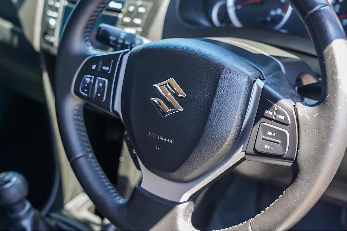2016 Suzuki Swift GL FZ