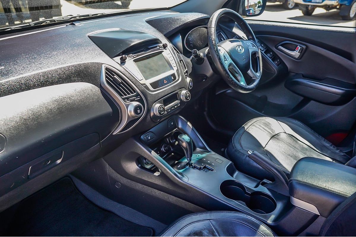 2013 Hyundai ix35 Highlander LM2