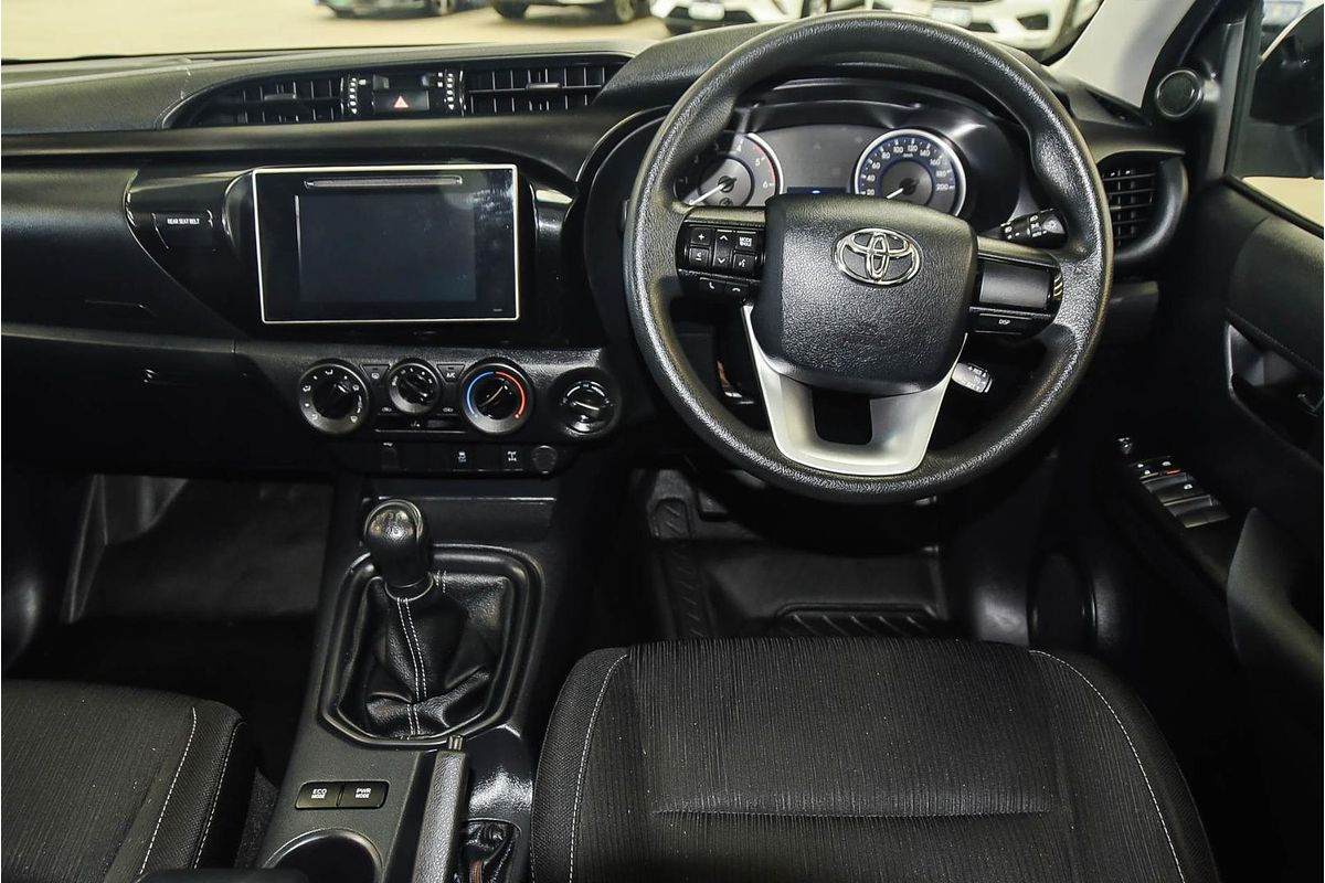 2019 Toyota Hilux SR GUN126R 4X4