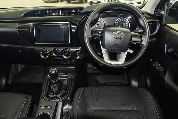 2019 Toyota Hilux SR GUN126R 4X4