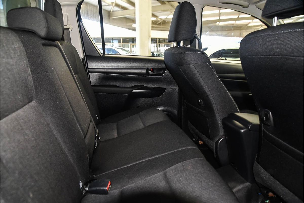 2019 Toyota Hilux SR GUN126R 4X4