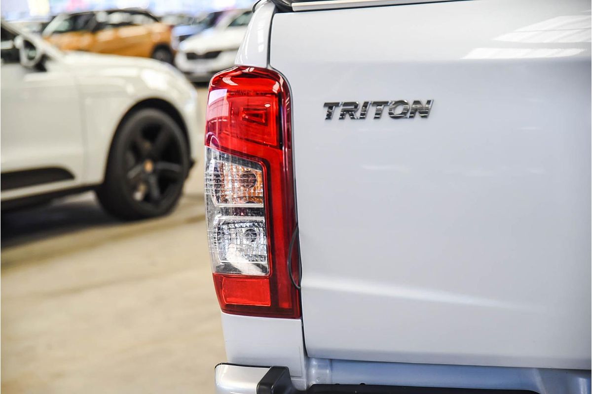 2019 Mitsubishi Triton GLS MR 4X4