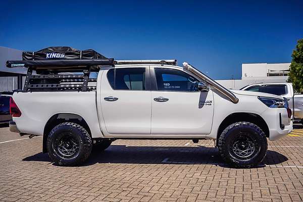 2022 Toyota Hilux SR5 GUN126R 4X4