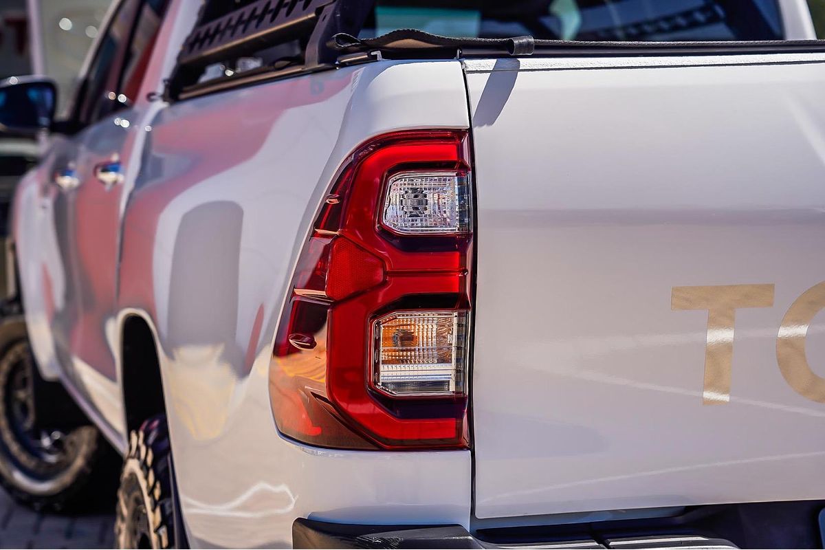 2022 Toyota Hilux SR5 GUN126R 4X4