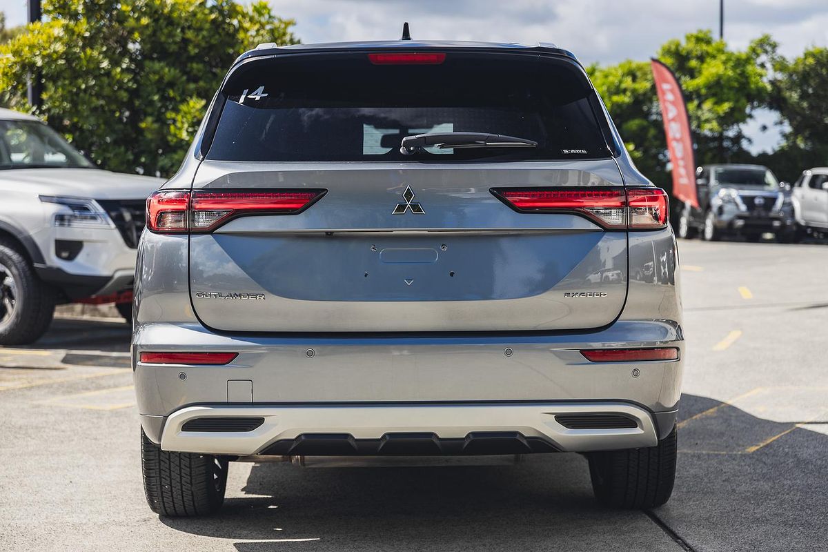 2023 Mitsubishi Outlander Exceed Tourer ZM