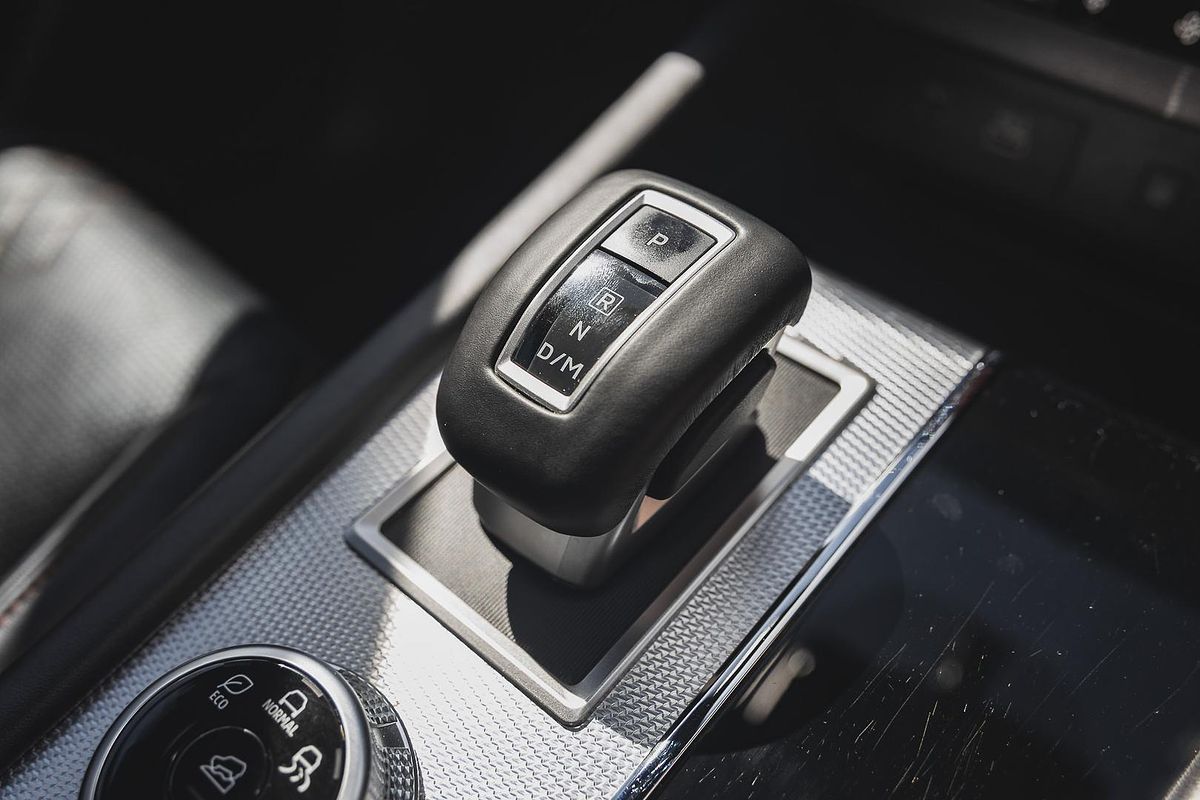 2023 Mitsubishi Outlander Exceed Tourer ZM