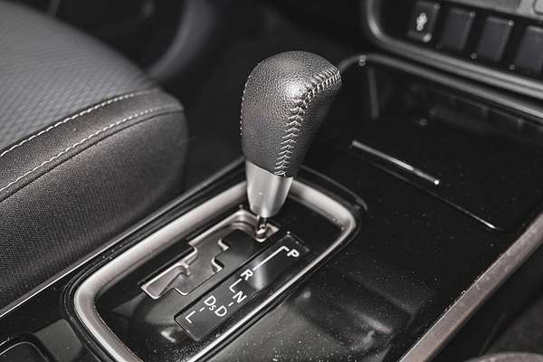 2018 Mitsubishi Outlander ES ADAS ZL