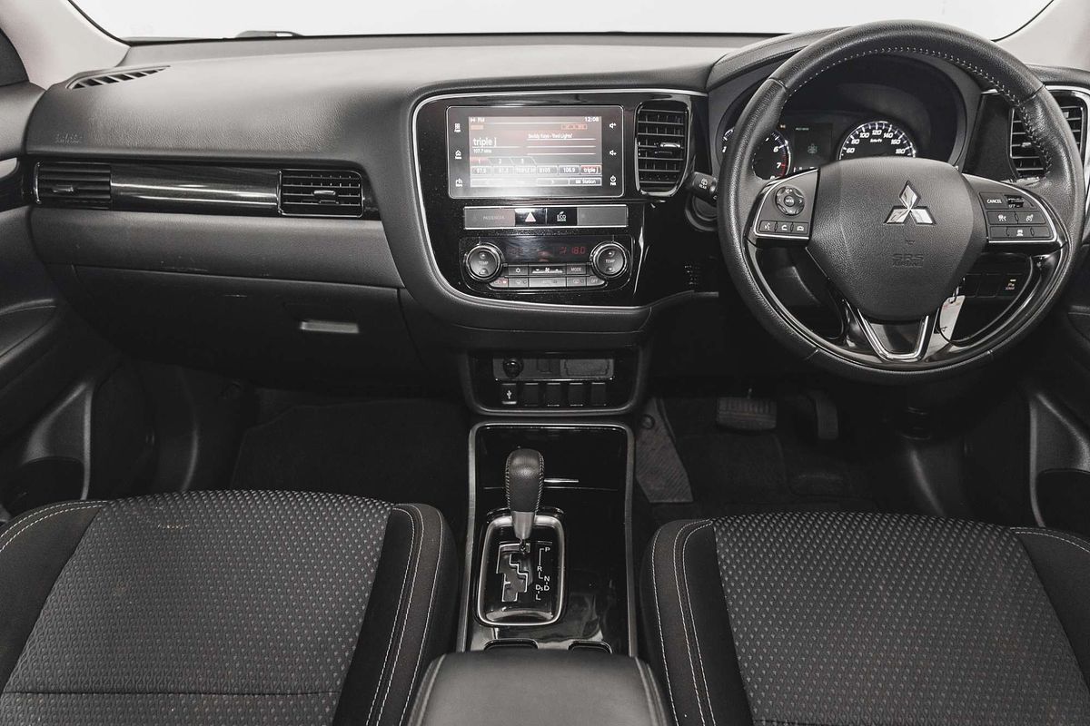 2018 Mitsubishi Outlander ES ADAS ZL