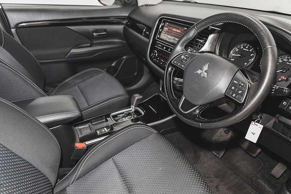 2018 Mitsubishi Outlander ES ADAS ZL