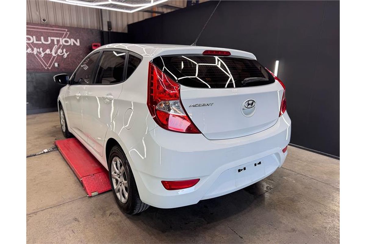 2013 Hyundai ACCENT ACTIVE RB