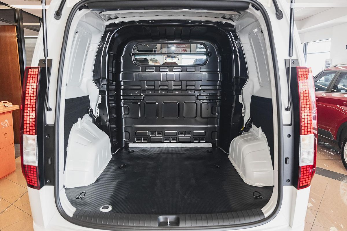 2025 Hyundai STARIA LOAD US4.V3