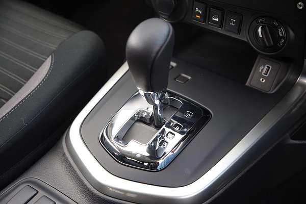 2024 Nissan Navara Black Edition D23 4X4
