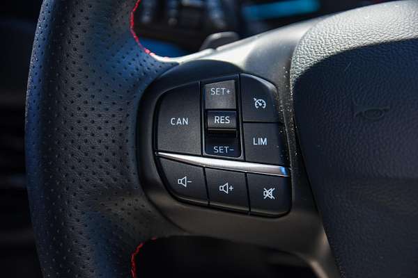 2019 Ford Focus ST-Line SA