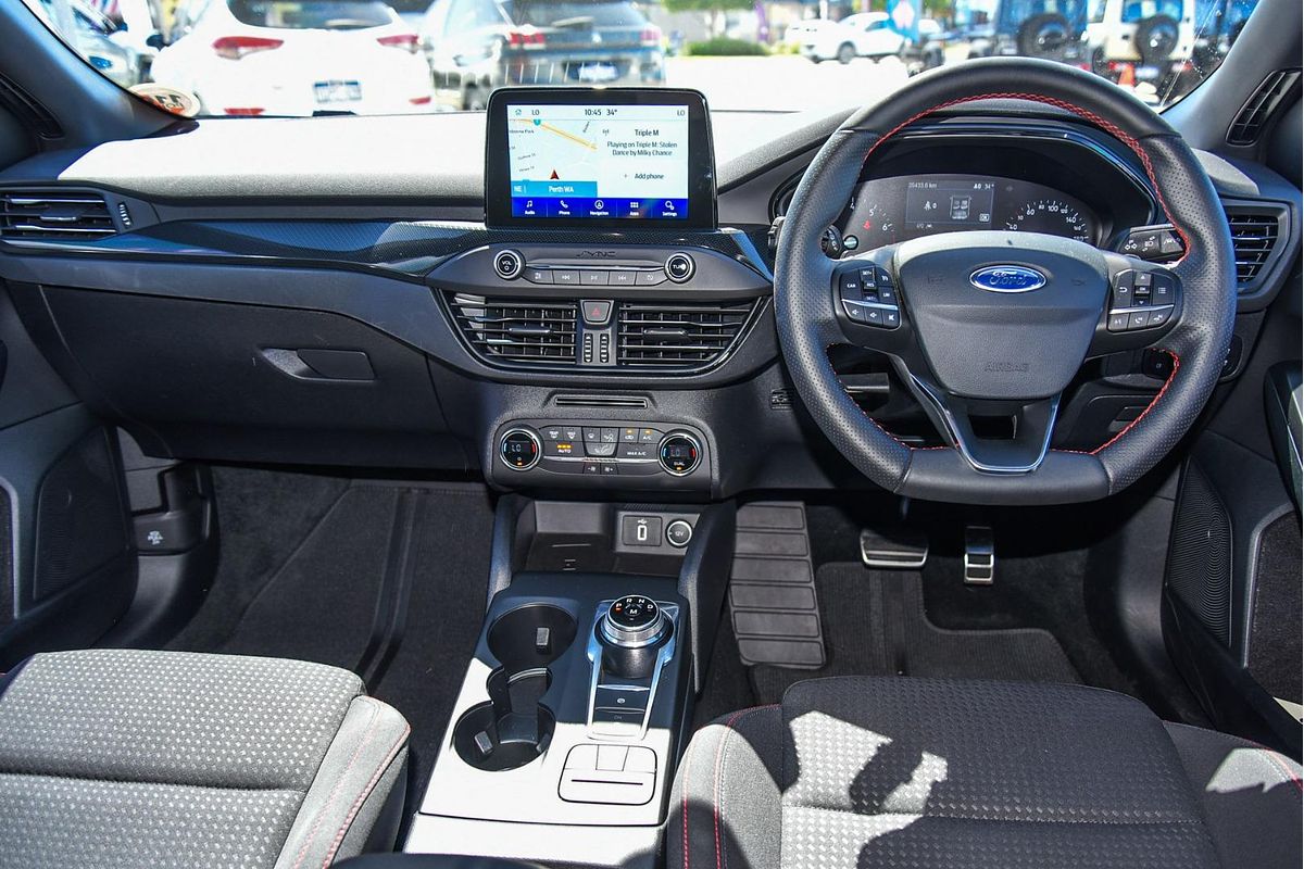 2019 Ford Focus ST-Line SA