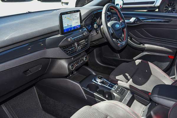 2019 Ford Focus ST-Line SA