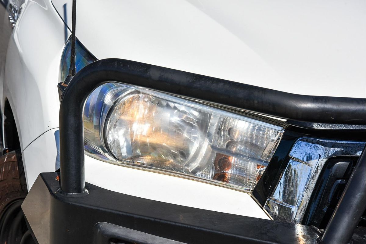 2019 Toyota Hilux SR GUN126R 4X4
