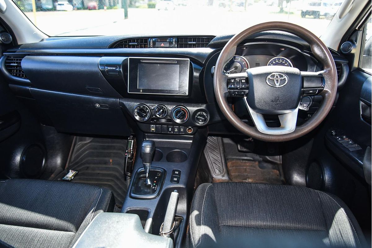 2019 Toyota Hilux SR GUN126R 4X4