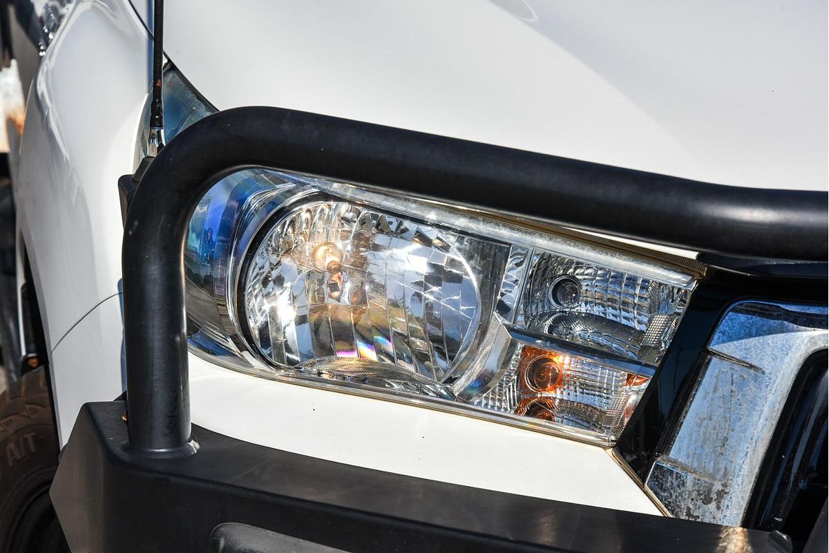 2019 Toyota Hilux SR GUN126R 4X4