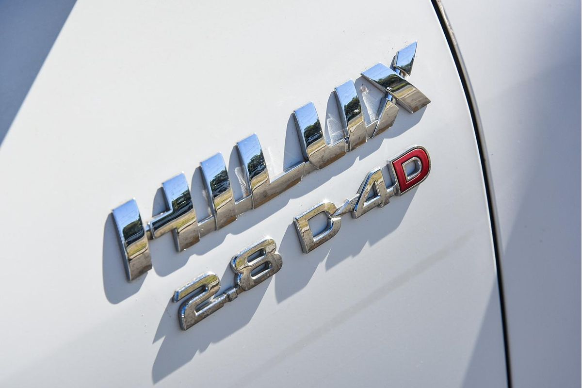 2019 Toyota Hilux SR GUN126R 4X4
