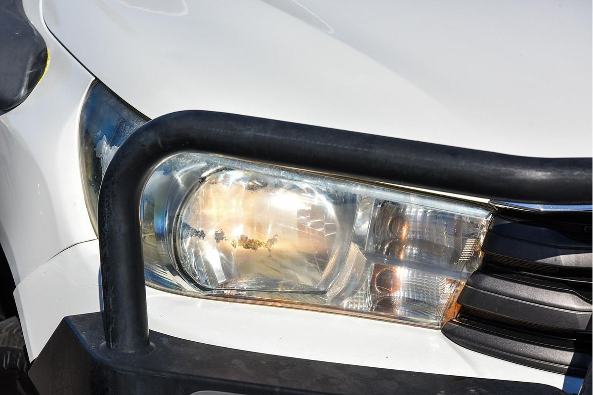 2018 Toyota Hilux SR GUN126R 4X4