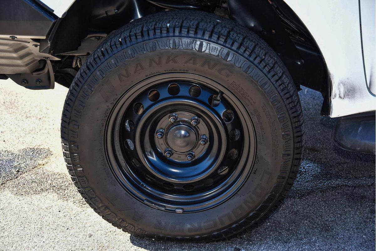 2018 Toyota Hilux SR GUN126R 4X4