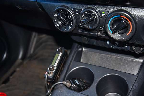 2019 Toyota Hilux SR GUN126R 4X4