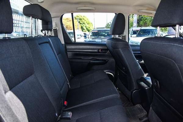 2018 Toyota Hilux SR GUN126R 4X4