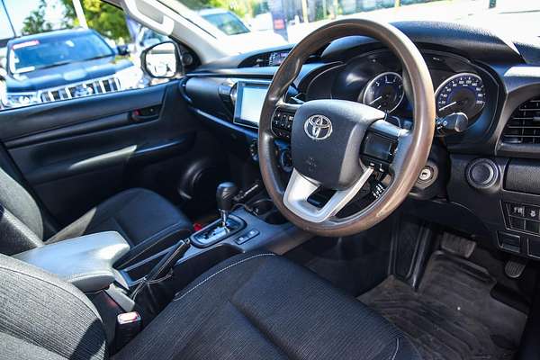 2019 Toyota Hilux SR GUN126R 4X4