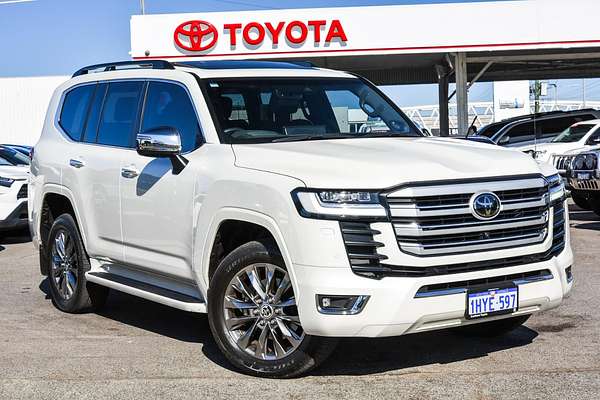 2022 Toyota Landcruiser Sahara ZX FJA300R