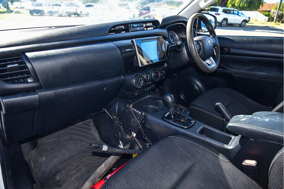2018 Toyota Hilux SR GUN126R 4X4