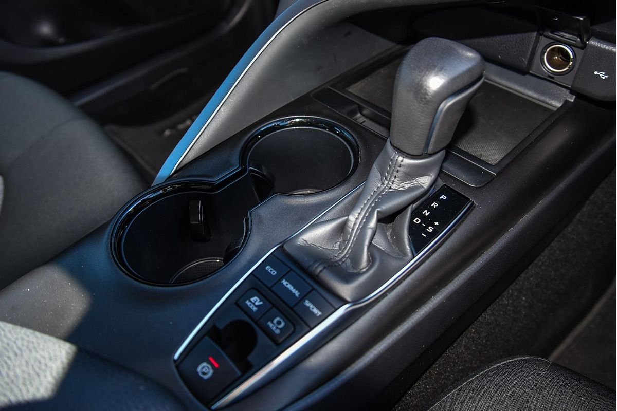 2024 Toyota Camry Ascent Sport AXVH70R
