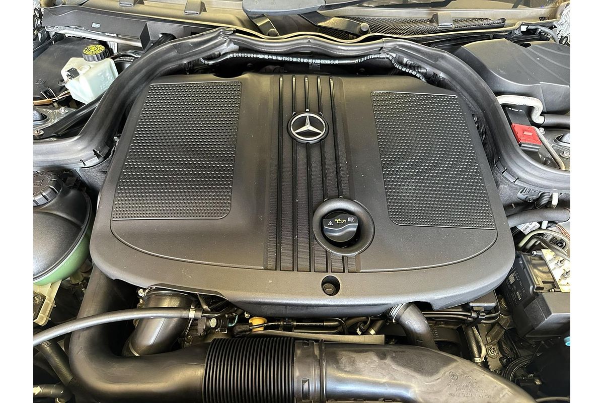 2012 Mercedes-Benz C-Class C250 CDI BlueEFFICIENCY Avantgarde W204