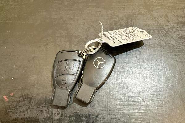 2003 Mercedes-Benz SL-Class SL55 AMG R230