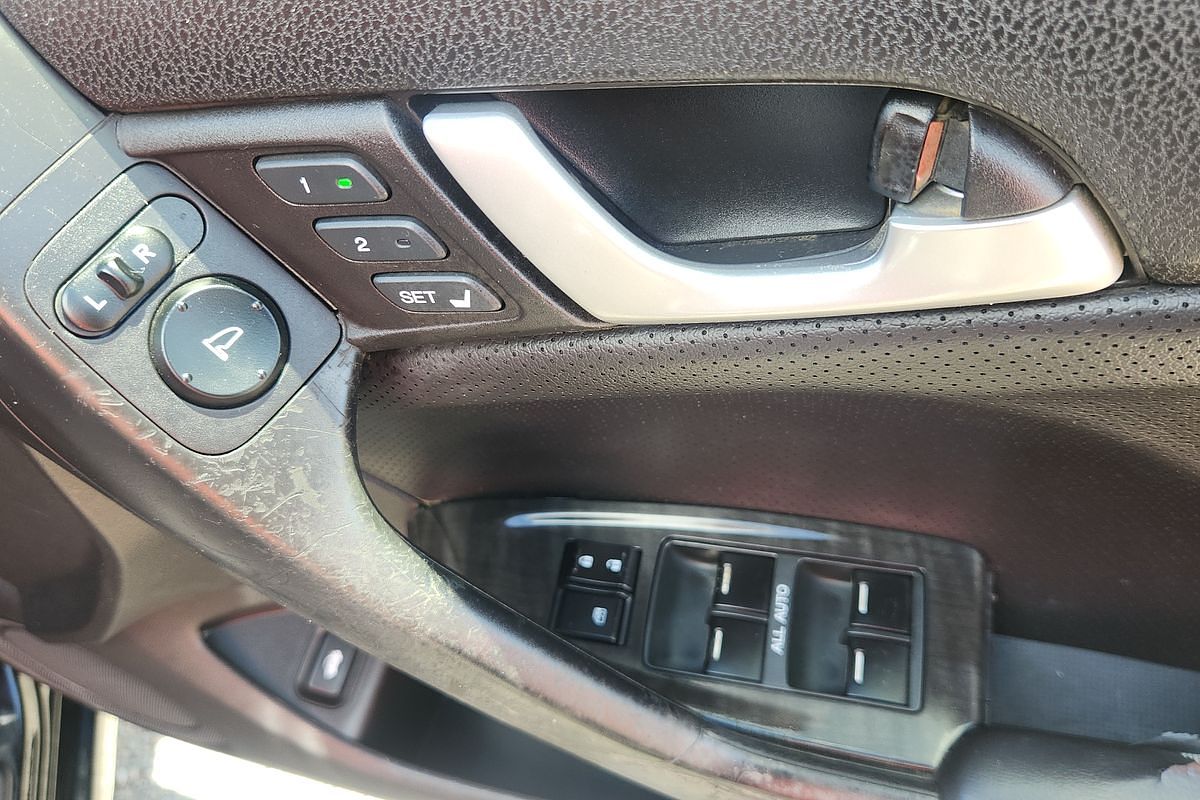 2013 Honda Accord Euro Luxury 8th Gen