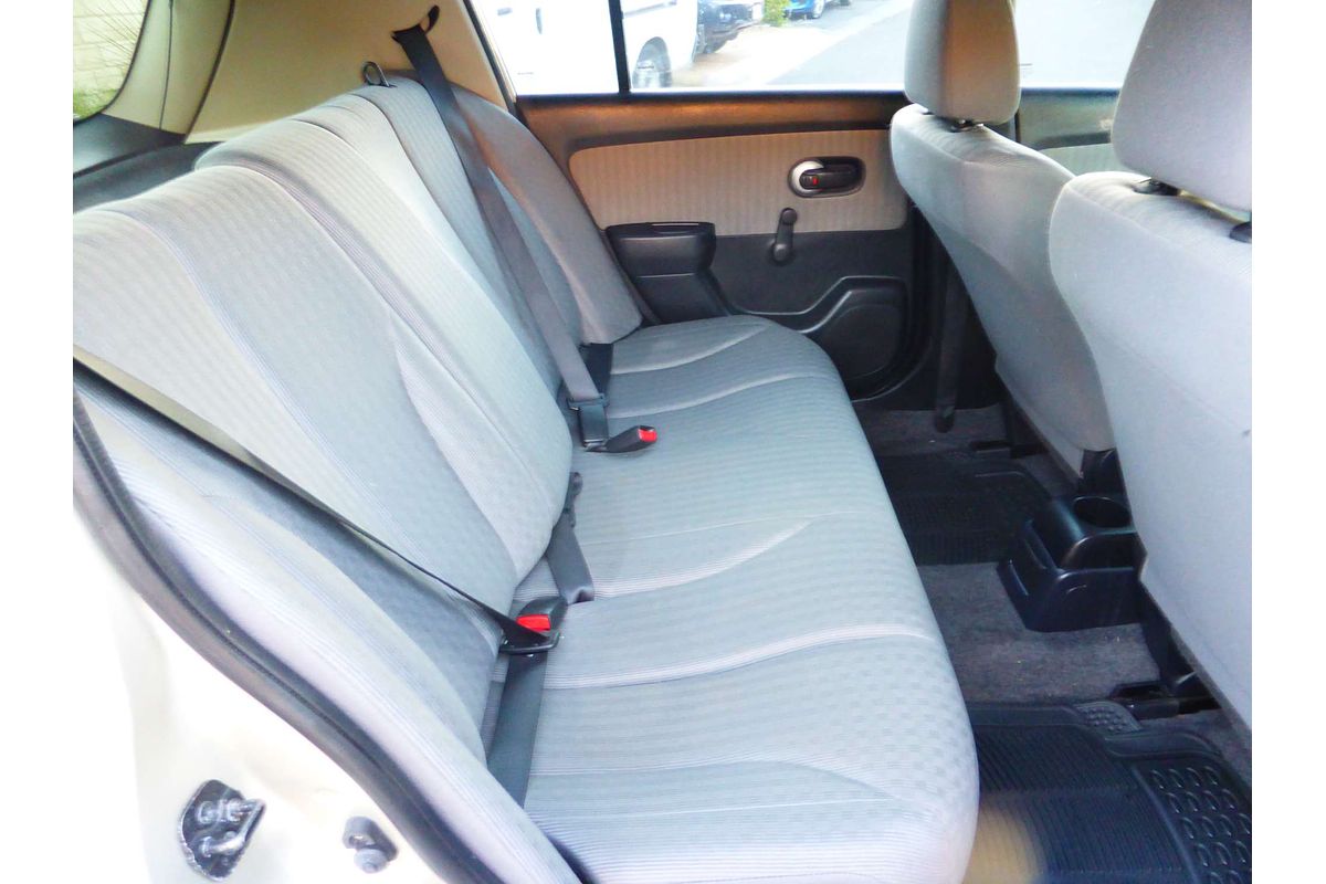 2009 Nissan Tiida ST C11