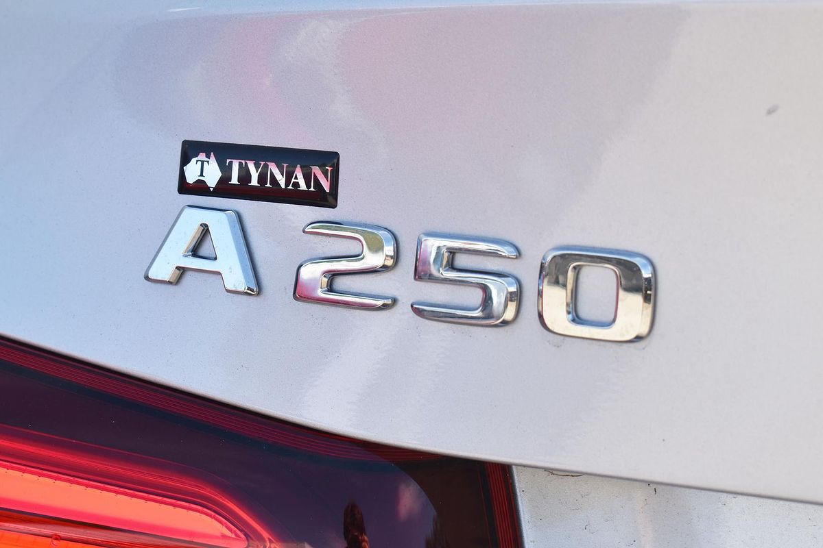 2024 Mercedes-Benz A-Class A250 V177