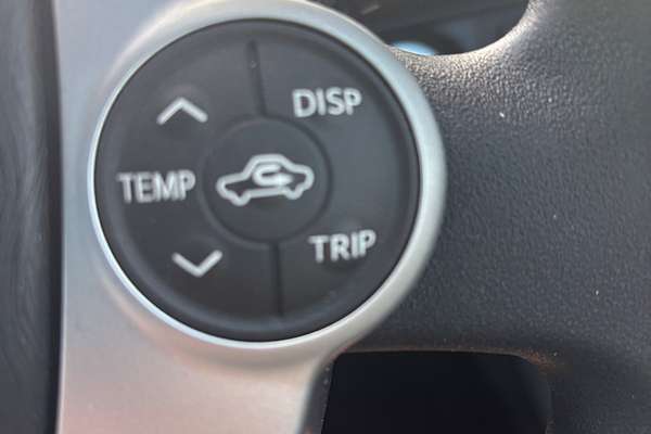 2012 Toyota Prius C NHP10R