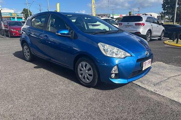 2012 Toyota Prius C NHP10R