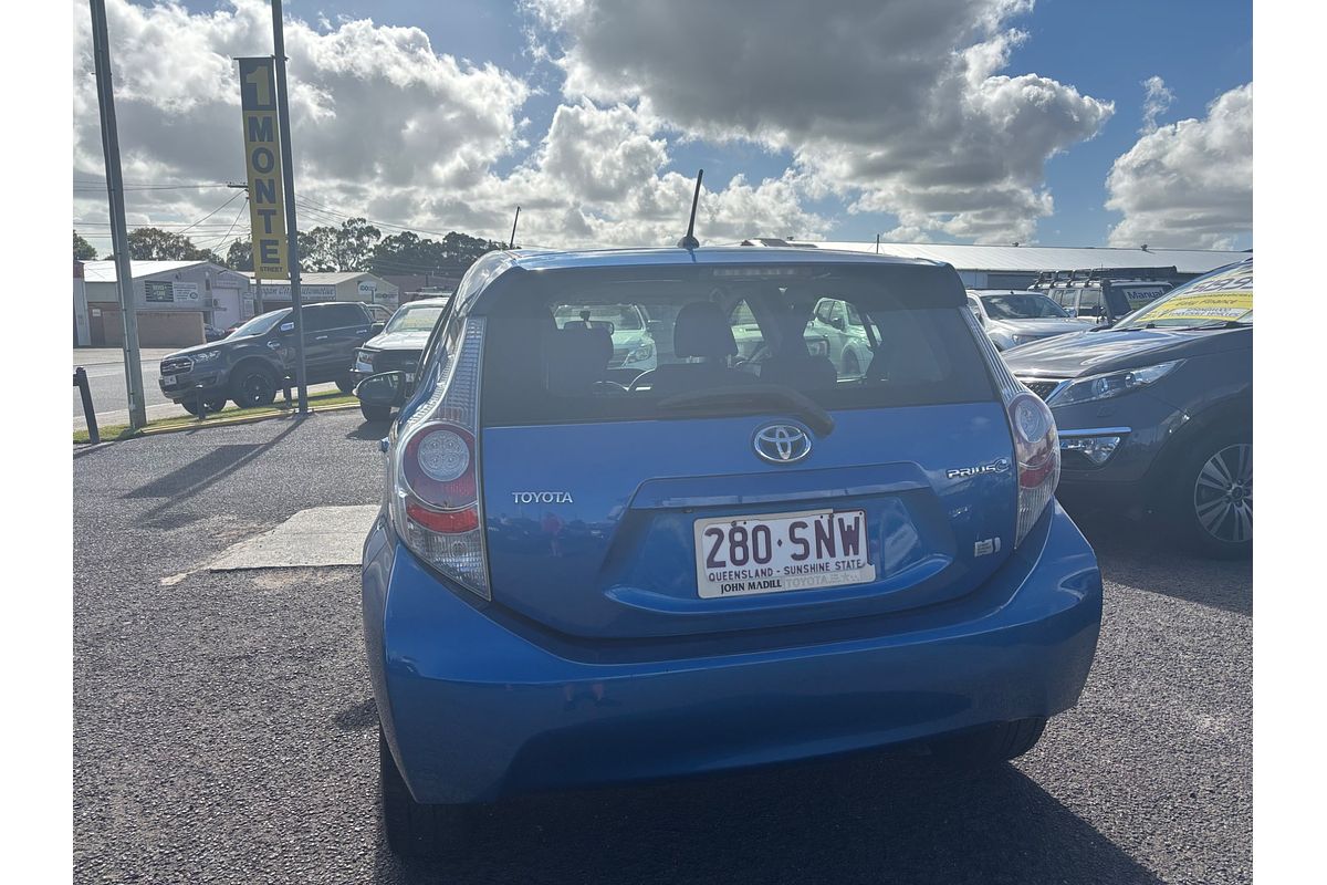 2012 Toyota Prius C NHP10R