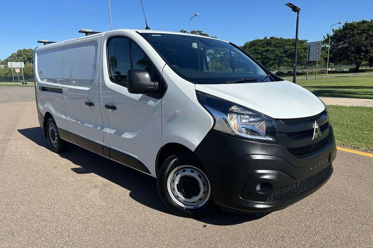 2020 Mitsubishi Express GLX SN LWB