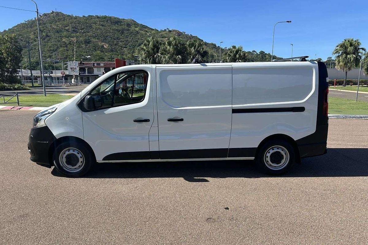 2020 Mitsubishi Express GLX SN LWB