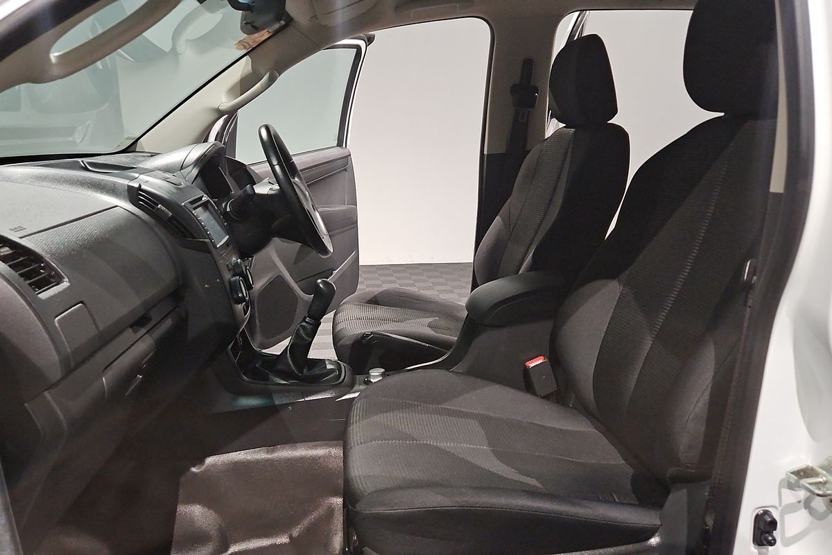 2019 Isuzu D-MAX SX 4X4