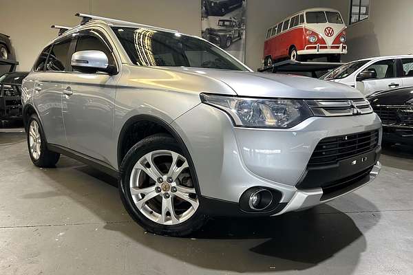2014 Mitsubishi Outlander LS ZJ