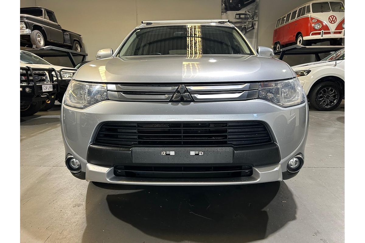 2014 Mitsubishi Outlander LS ZJ